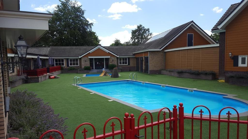 chalet Lobke Voorthuizen Buitenkant foto